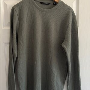 Travis Mathew Men's Green Long Sleeve Shirt